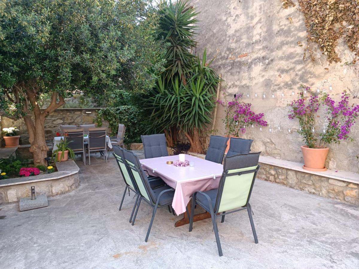 Diocletian Garden Centar Apartment Split Exterior photo